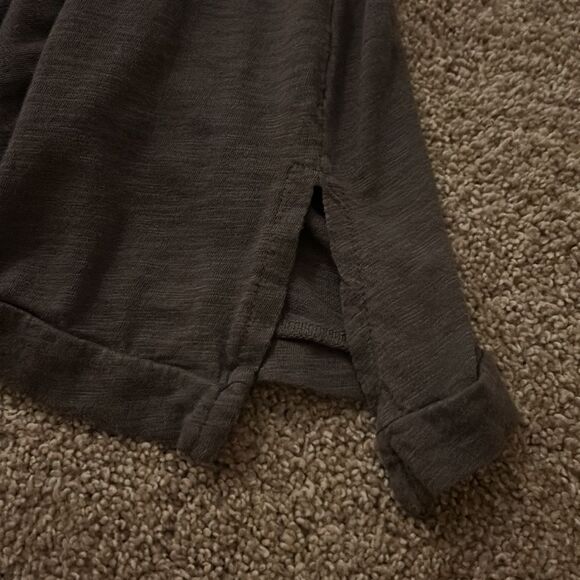 American Able grey knit tank with keyhole front detail Size L - Picture 3 of 5